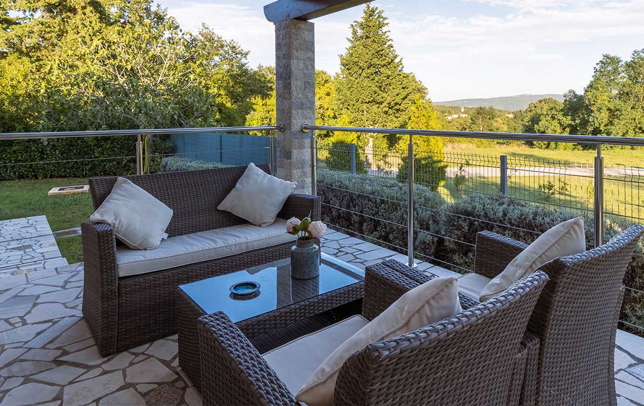 Outdoor Patio Furniture Ideas by DeCasa Collections