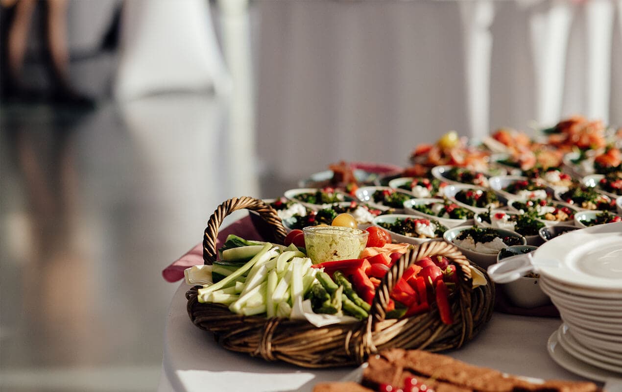 How to make a home feel welcoming with table decor