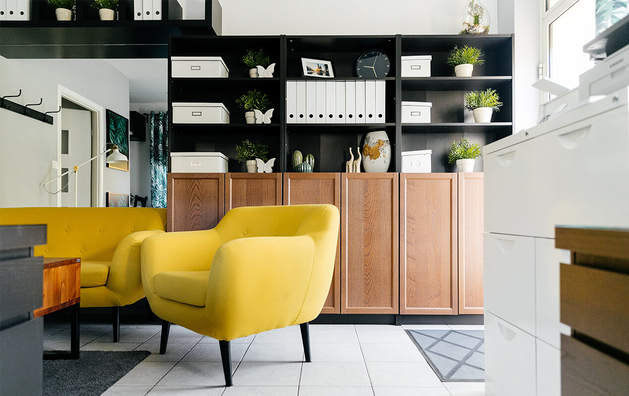 DIY Living Room Decor Ideas by DeCasa Collections