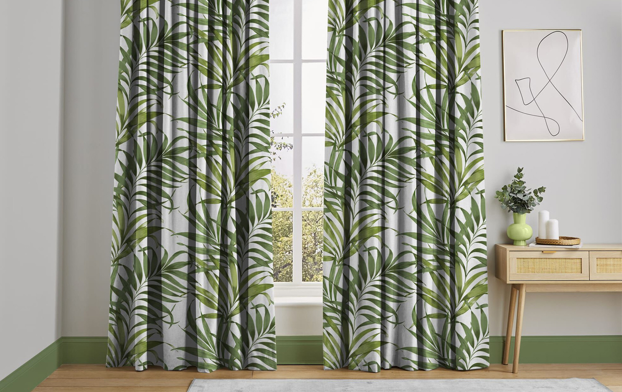 Living rom with botanic curtains
