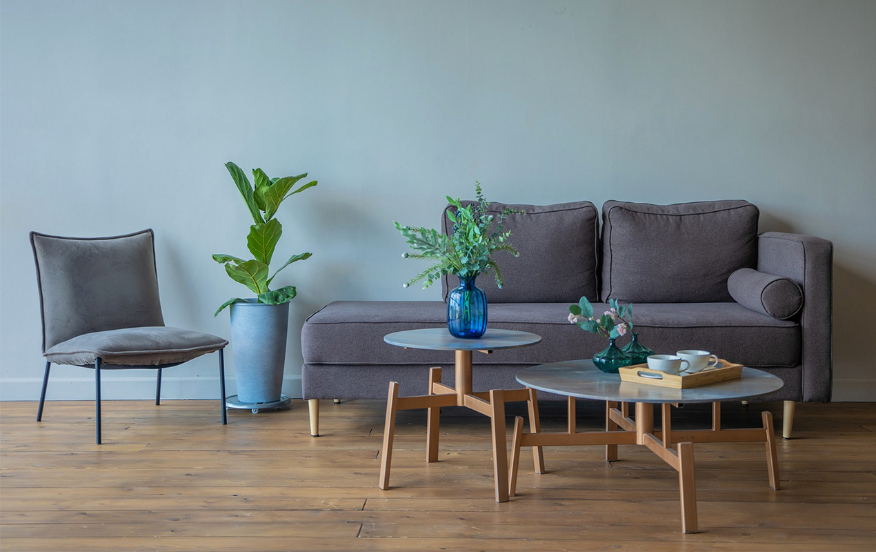 Sofa round tables coffee cups