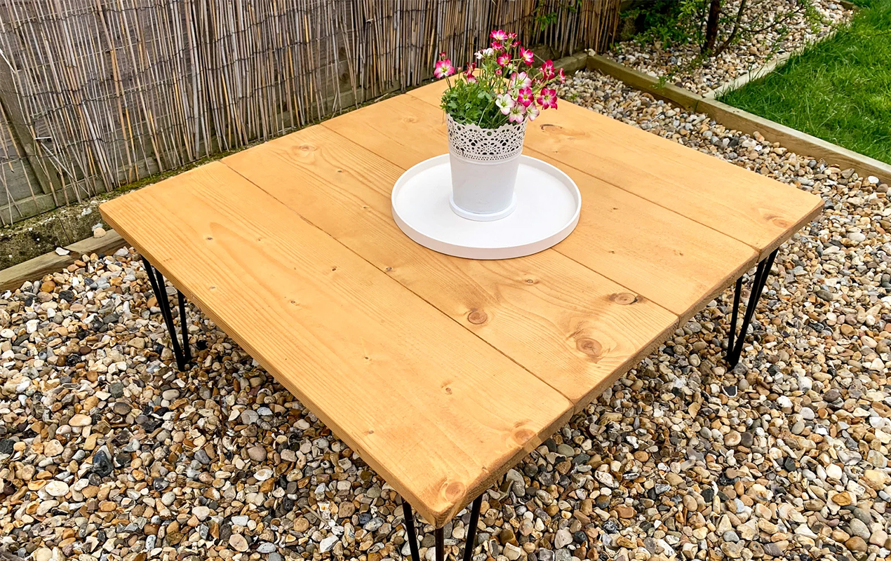 Pine Perfection: Handcrafted Garden Coffee Table for Stylish Outdoor Bliss