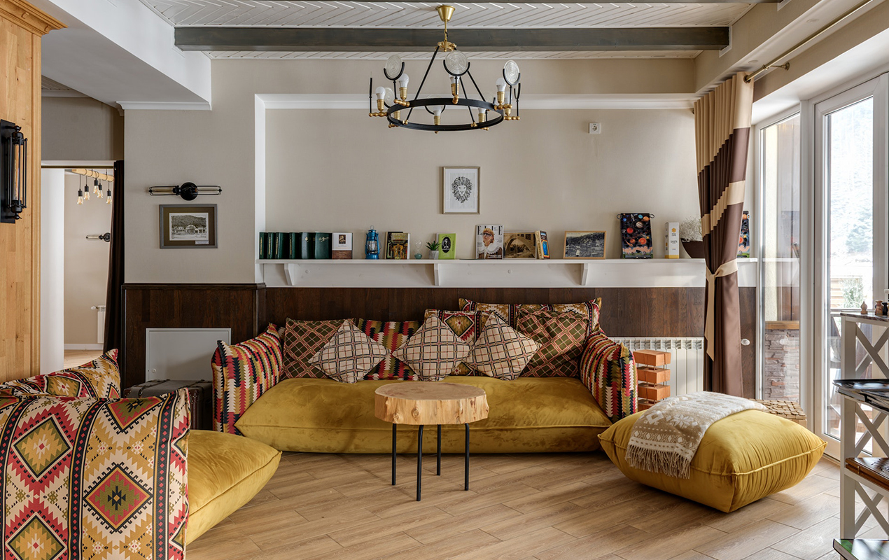 Rustic Charm Meets Industrial Chic: The Unique Boho Coffee Table