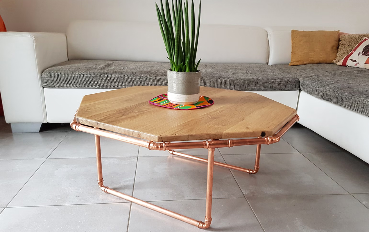 Crafted Brilliance: The Harmony of Oak and Copper in an Artisanal Coffee Table
