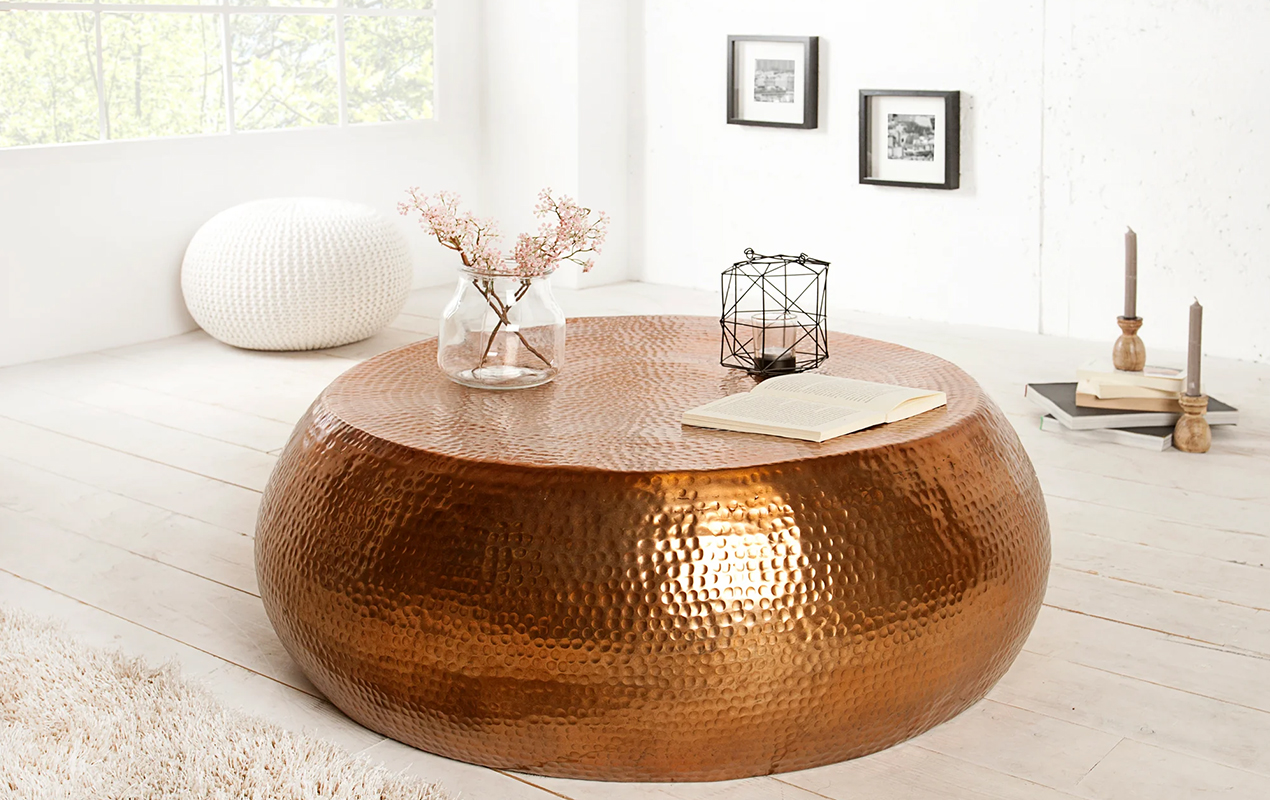 Glistening Poise: The Enchanting Modern-Day 1001 Nights Coffee Table