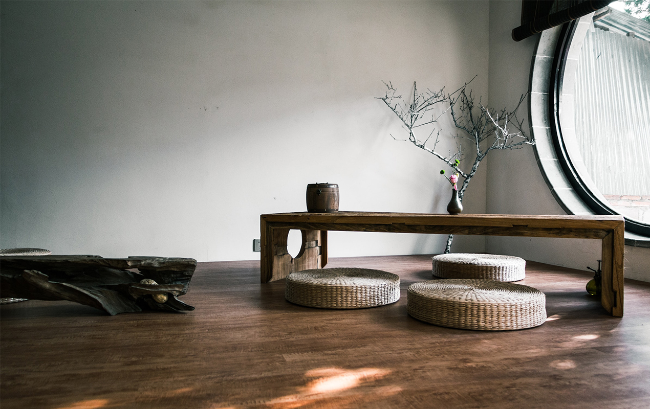 Live Edge Luxury: Nature Cut Waterfall Coffee Table