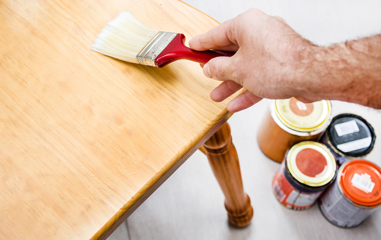 How to paint a coffee table