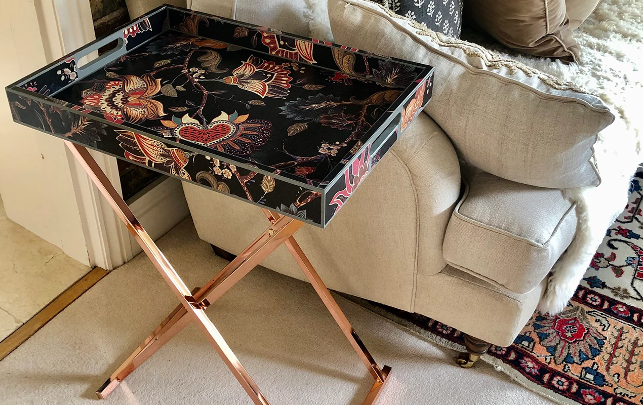 Sleek Sophistication The Artistry of a Foldable Black Coffee Table with Brass Accents