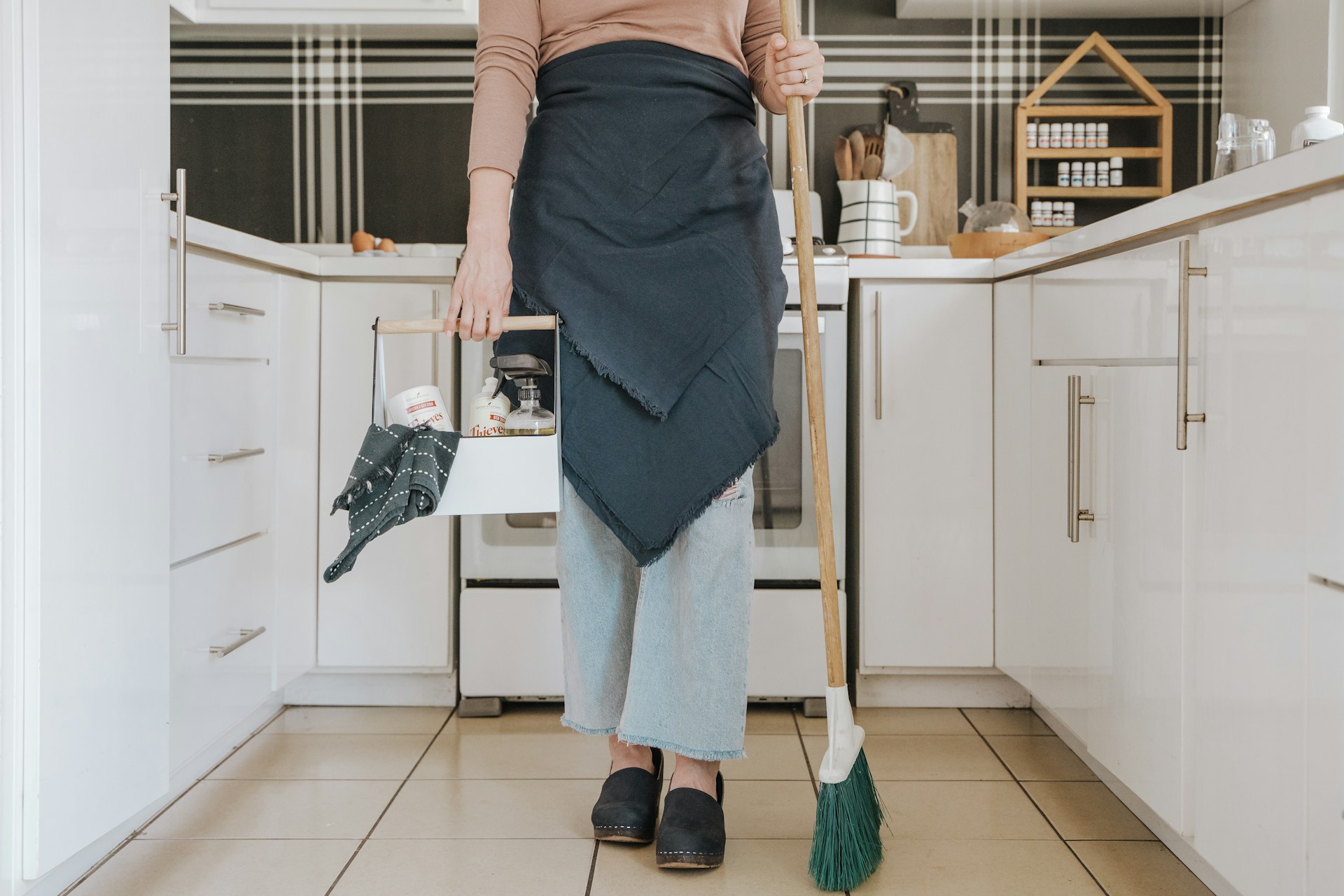 How to Tidy Up Your Property After Moving Day