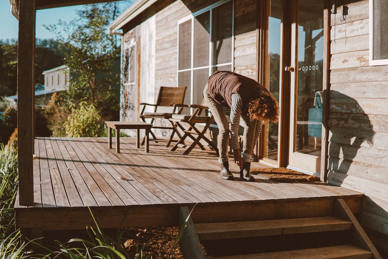 How to Choose the Right Deck Builder