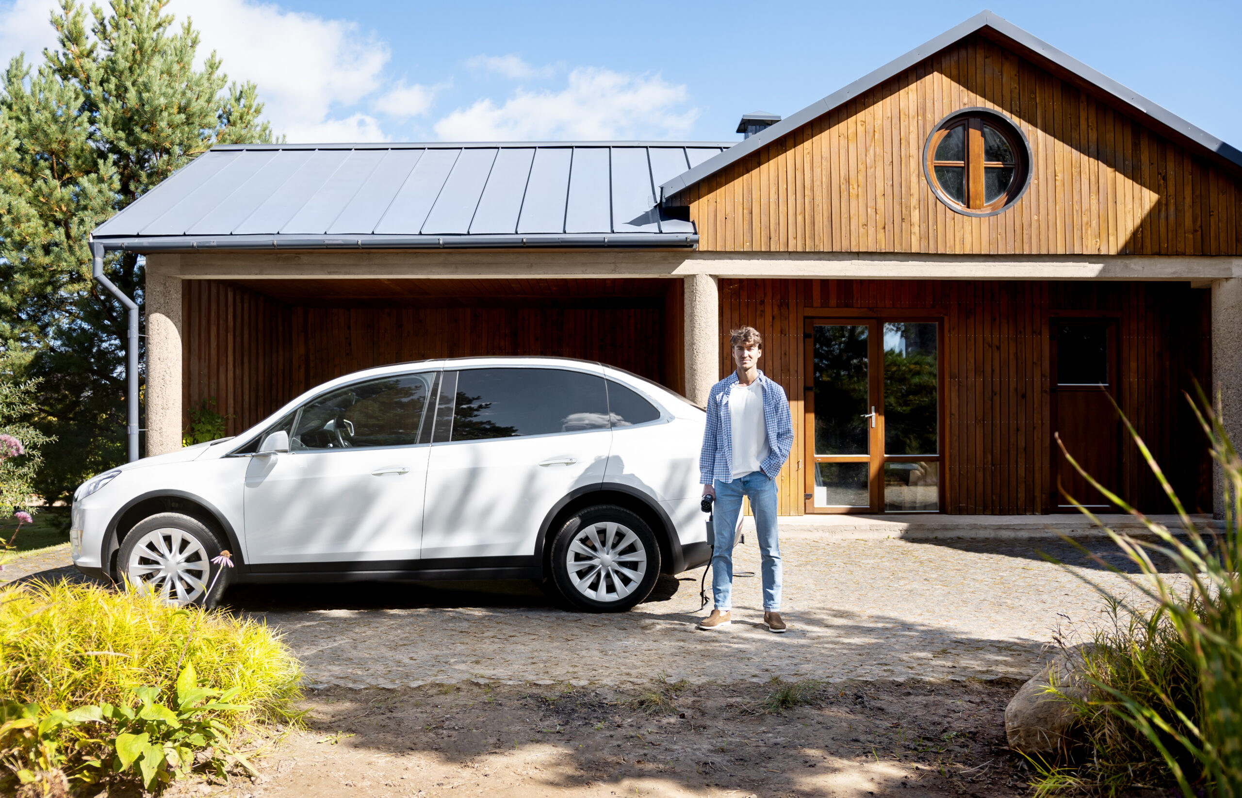 Creating a Calm, Sustainable Home: How Solar Panels Support Mindful Living