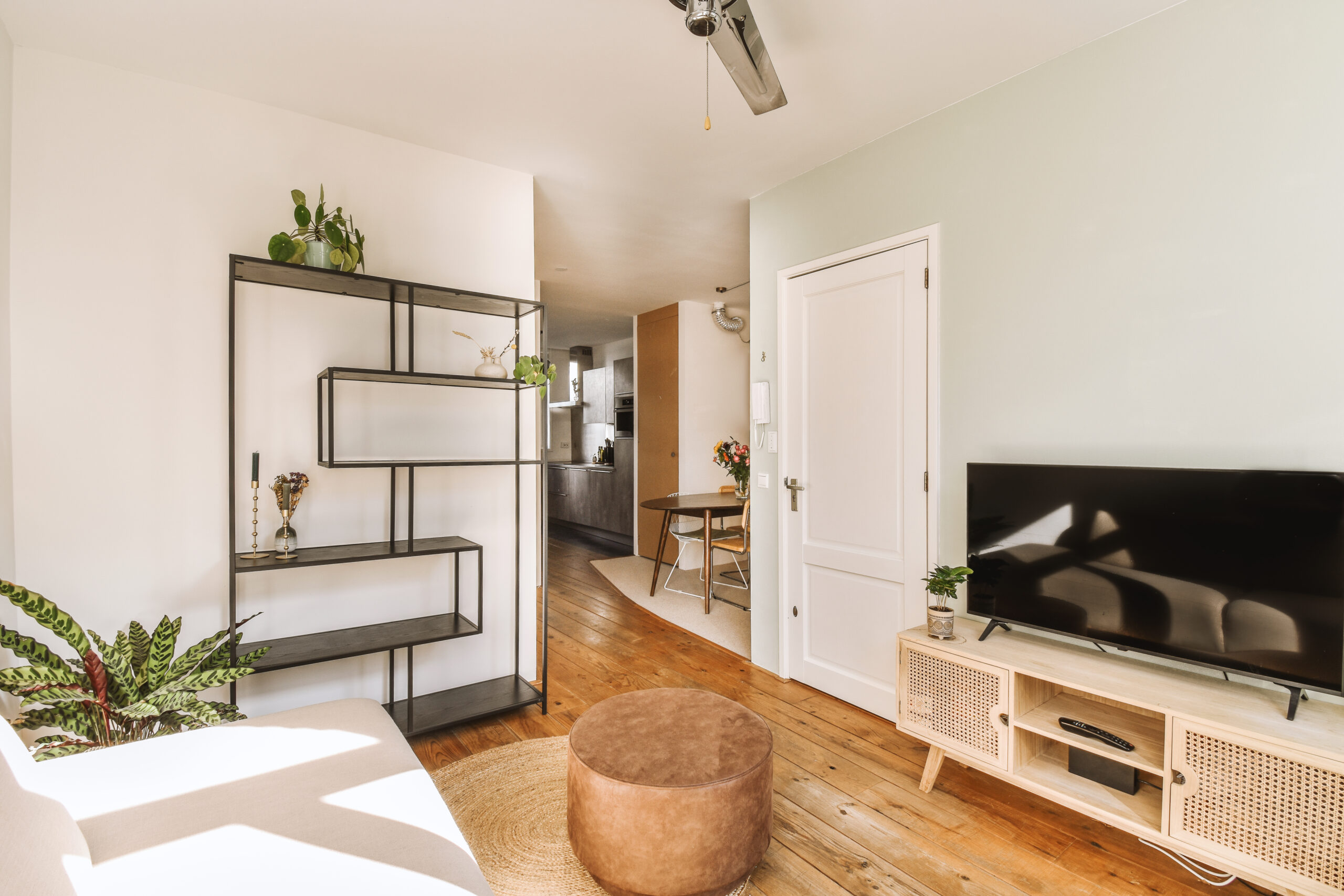 Small Space, Big Impact: Decorating Hacks for Compact Living