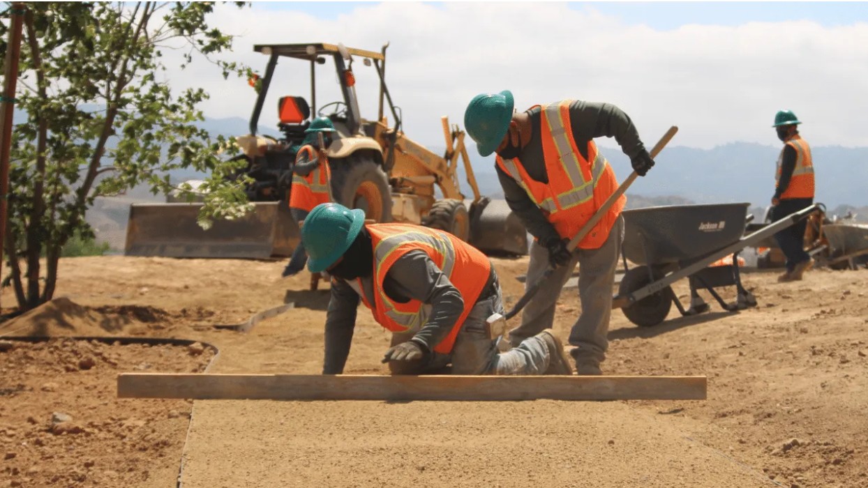 5 Key Strategies to Shape the Modern Construction Landscape