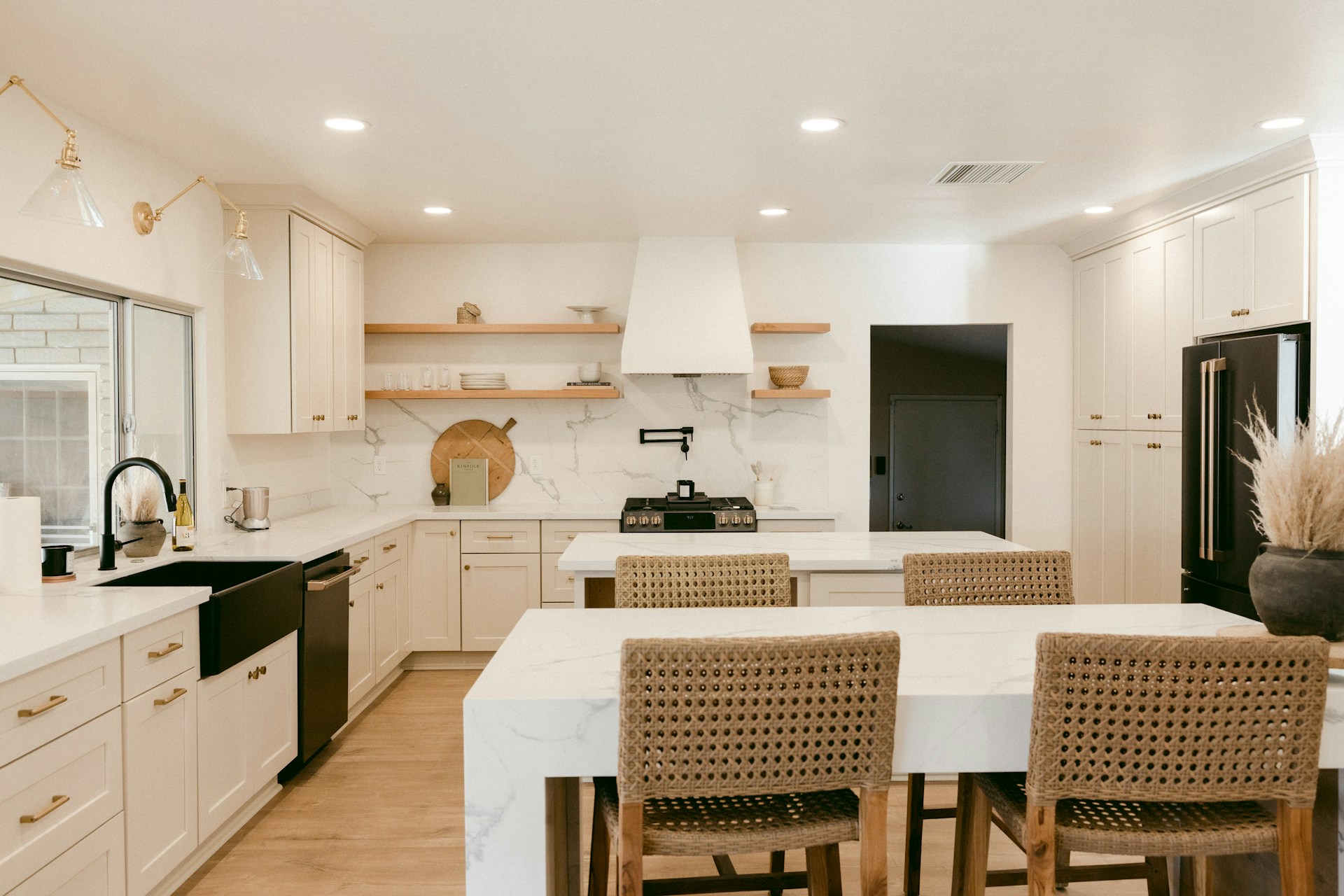 Kitchen and Bathroom Remodeling Without the Headache