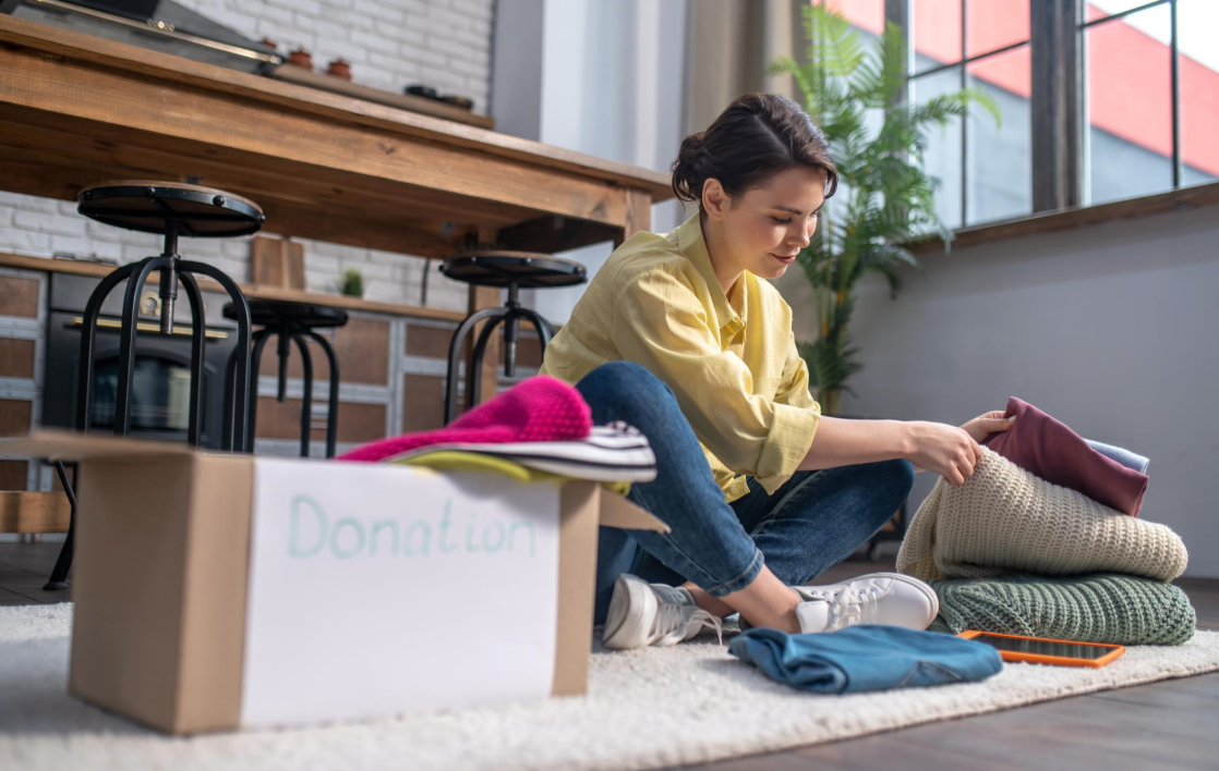 Essential Items to Pack First When Moving to a New Home